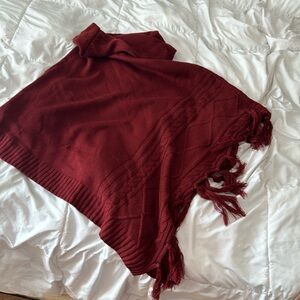 SHEIN PONCHO BURGUNDY OXL